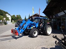 F.Keller Technik AG – Bau-. Land– und Kommunalmaschinen - Dorfstrasse 7 8489 Schalchen