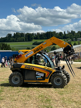 F. Keller Technik AG, 8489 Schalchen - Bau,- Land- und Kommunalmaschinen